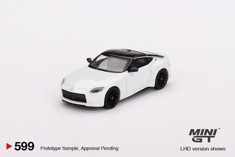 Mini GT 1:64 Nissan Z Performance 2023 – LHD – Everest White – MiJo Exclusives