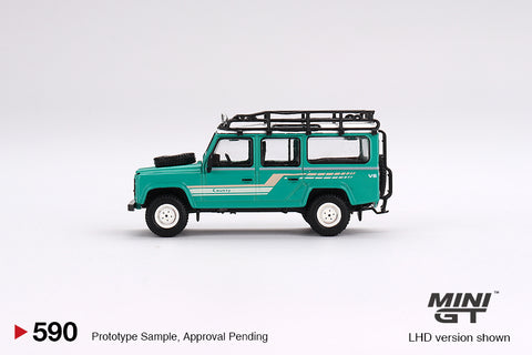 Mini GT 1:64 Land Rover Defender 110 1985 Station Wagon Green
