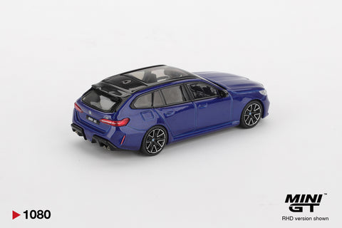 Mini GT 1:64 BMW M5 Touring (G99) Marina Bay
