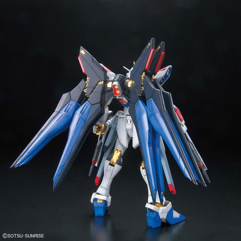 BANDAI MG 1/100 STRIKE FREEDOM GUNDAM FULL BURST MODE